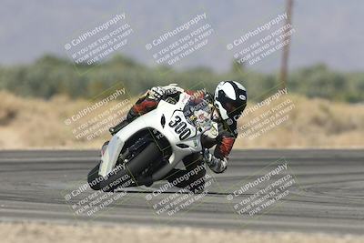 media/Oct-31-2025-CVMA Friday Practice (Fri) [[e9defcbea4]]/3-Racer 2 Practice/Session 4 (Turn 16)/